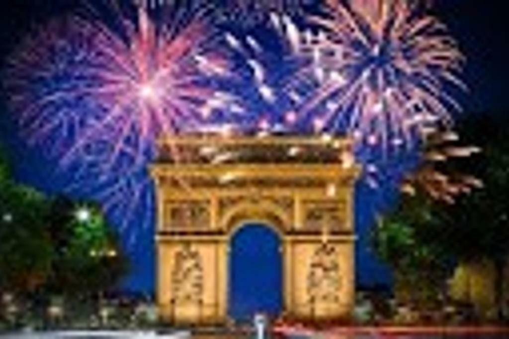 Little Boudoir Of Paris Champs-Elysees Екстериор снимка